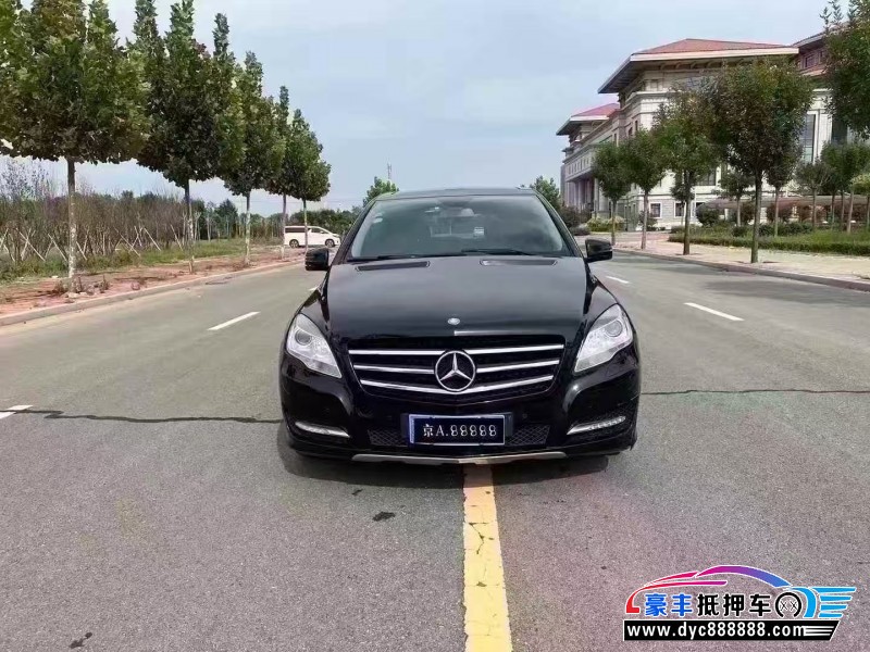 14年奔驰R轿车抵押车出售