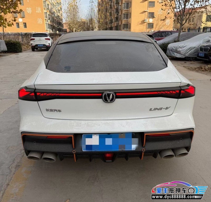 23年长安长安UNI轿车抵押车出售