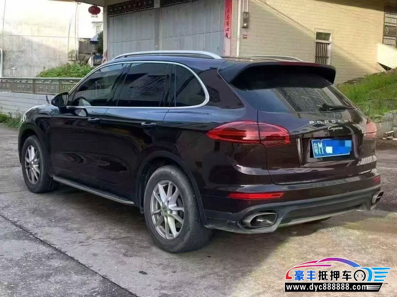 17年保时捷卡宴轿车抵押车出售