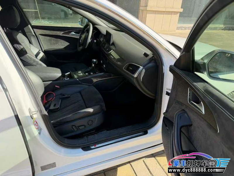 15年奥迪S6轿车抵押车出售