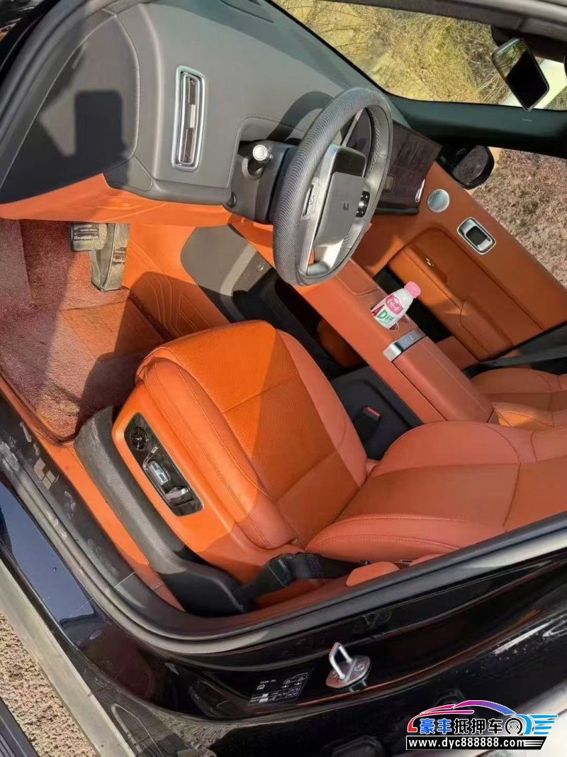 24年理想L8轿车抵押车出售