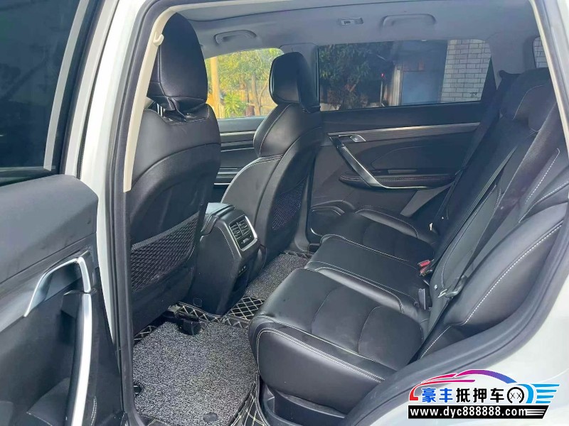 20年吉利博越轿车抵押车出售