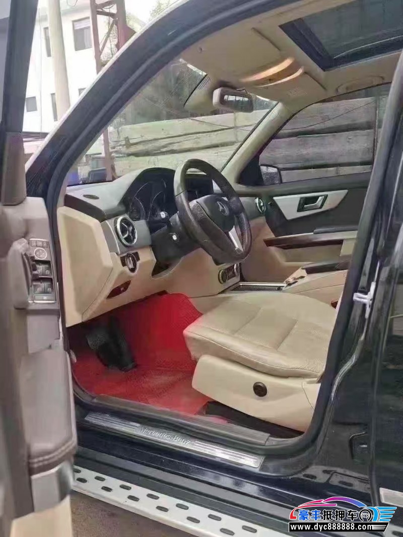 14年奔驰GLKSUV抵押车出售