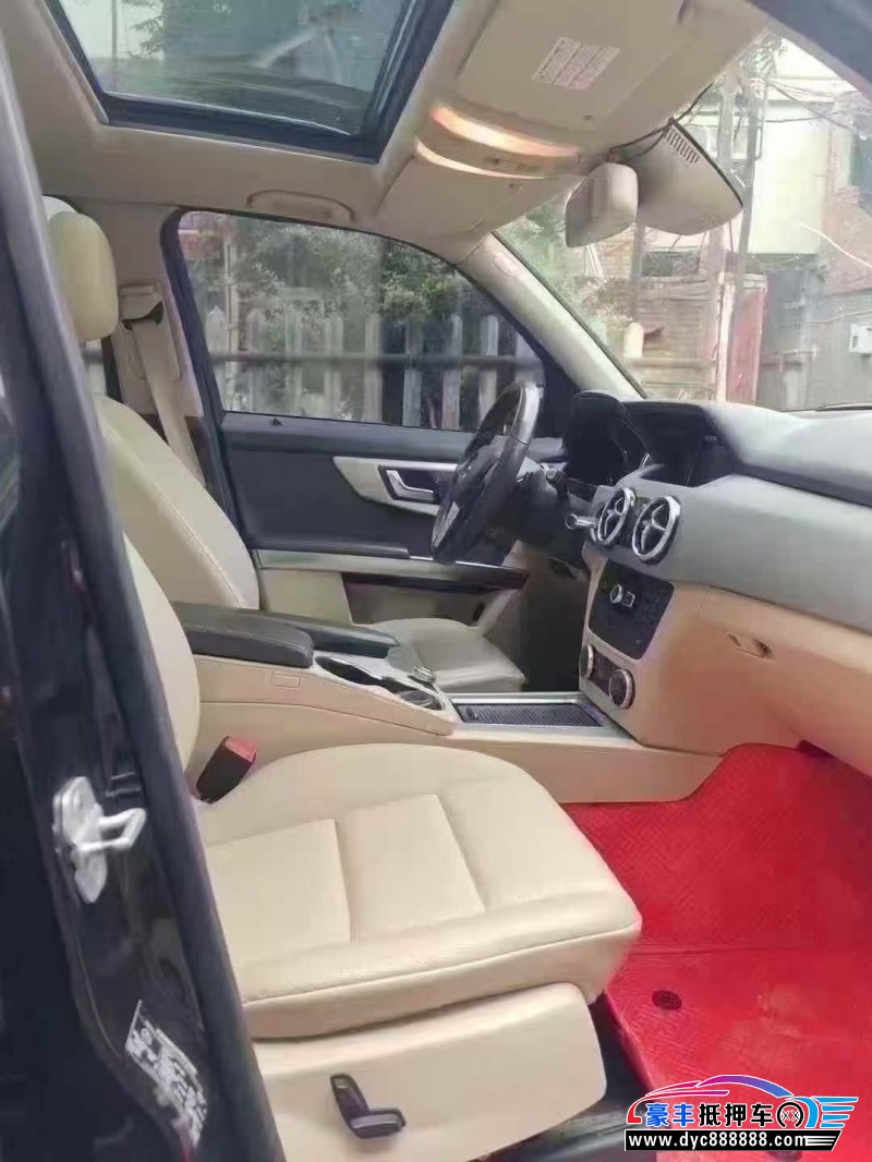 14年奔驰GLKSUV抵押车出售