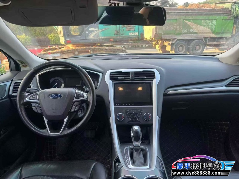 13年福特蒙迪欧轿车抵押车出售