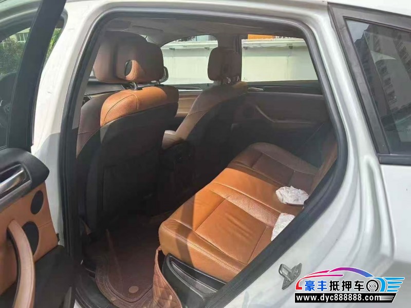 14年宝马X6轿车抵押车出售