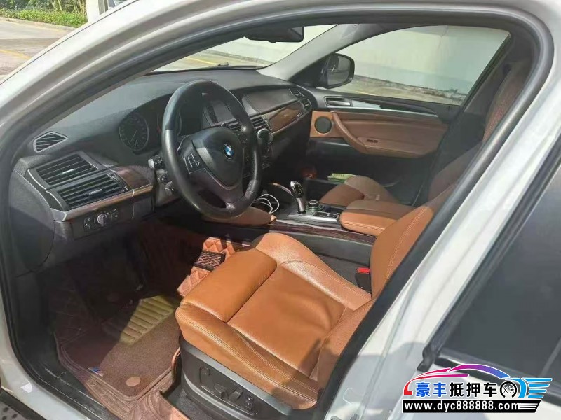 14年宝马X6轿车抵押车出售