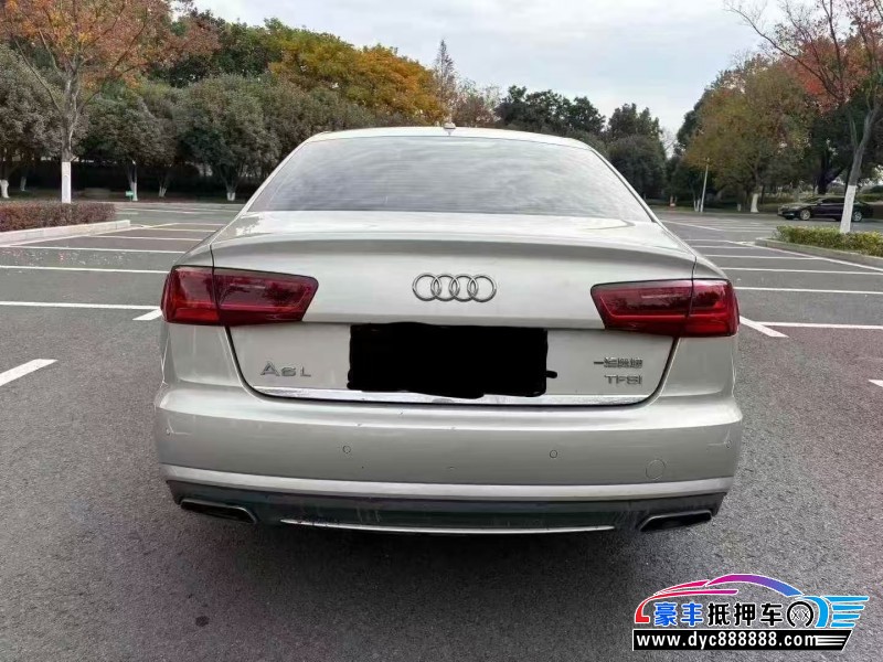 17年奥迪A6轿车抵押车出售