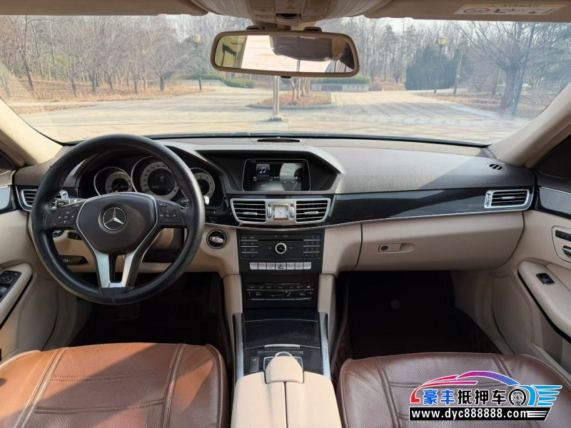 15年奔驰E轿车抵押车出售