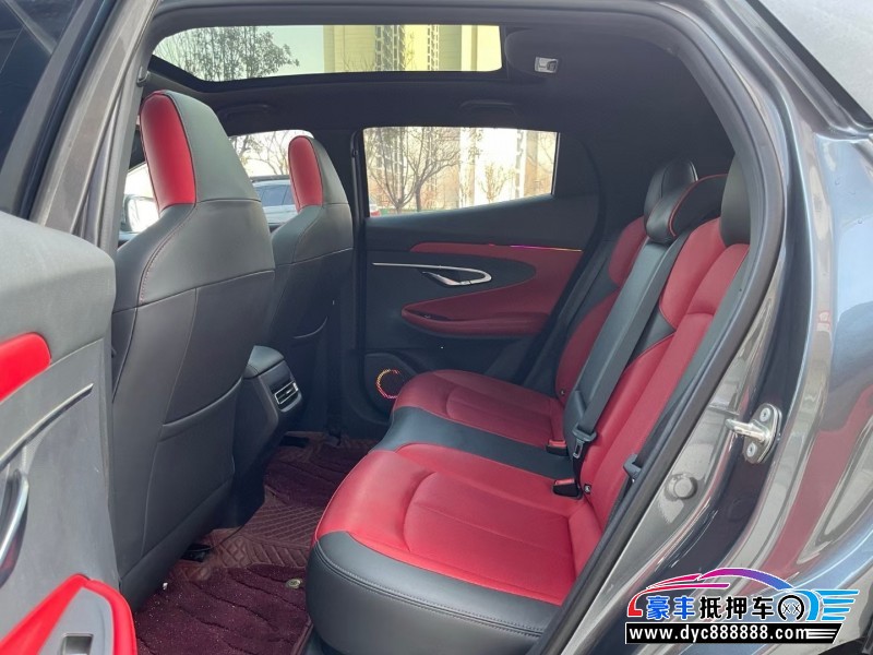 21年长安长安UNI轿车抵押车出售