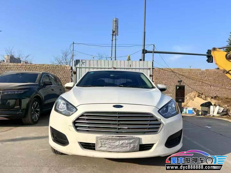 18年福特福睿斯轿车抵押车出售
