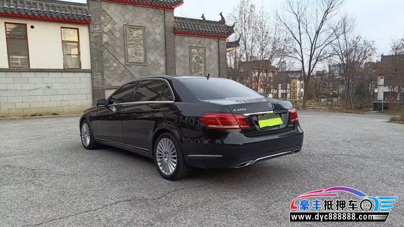 15年奔驰E轿车抵押车出售