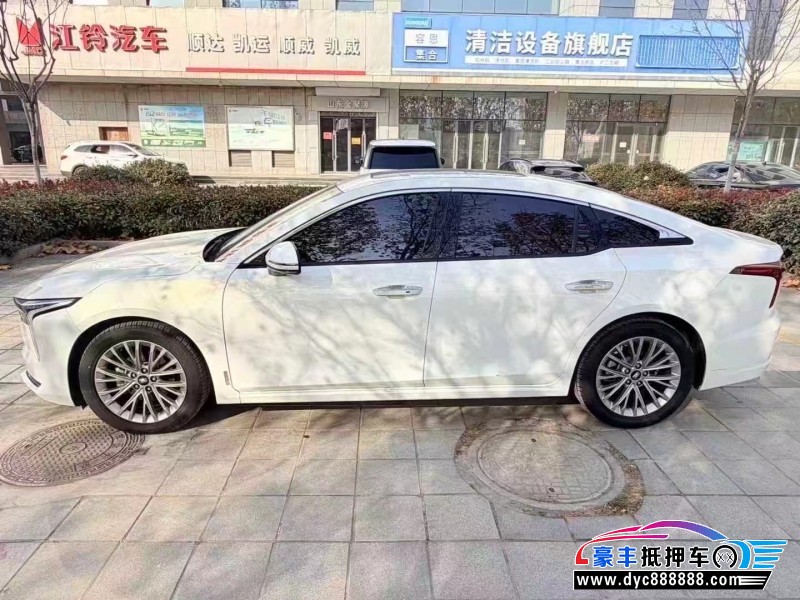 24年奔腾B70轿车抵押车出售