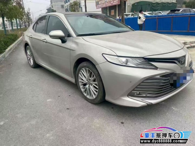 20年丰田凯美瑞轿车抵押车出售