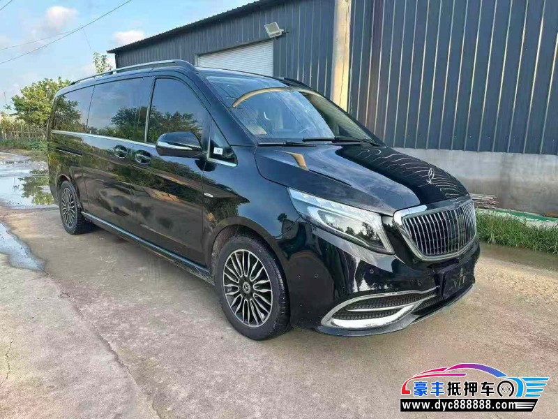 19年奔驰V轿车抵押车出售