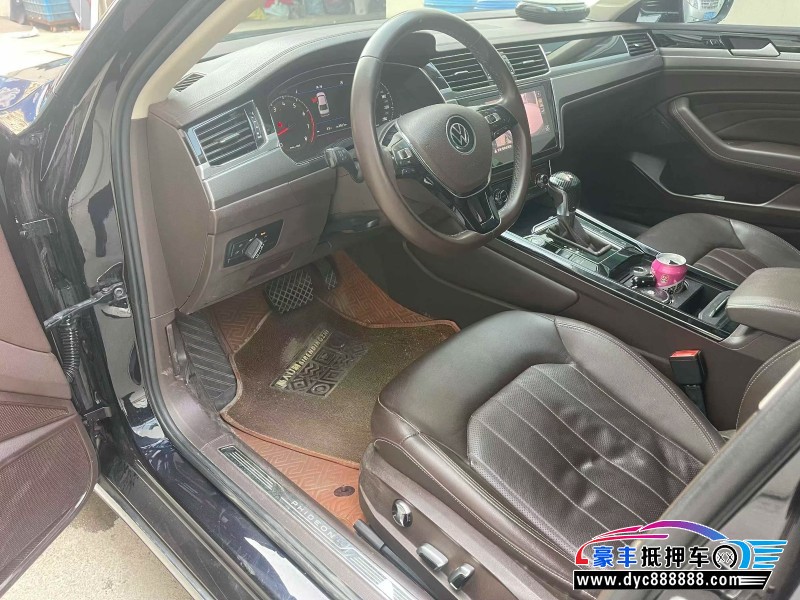 21年大众辉昂轿车抵押车出售