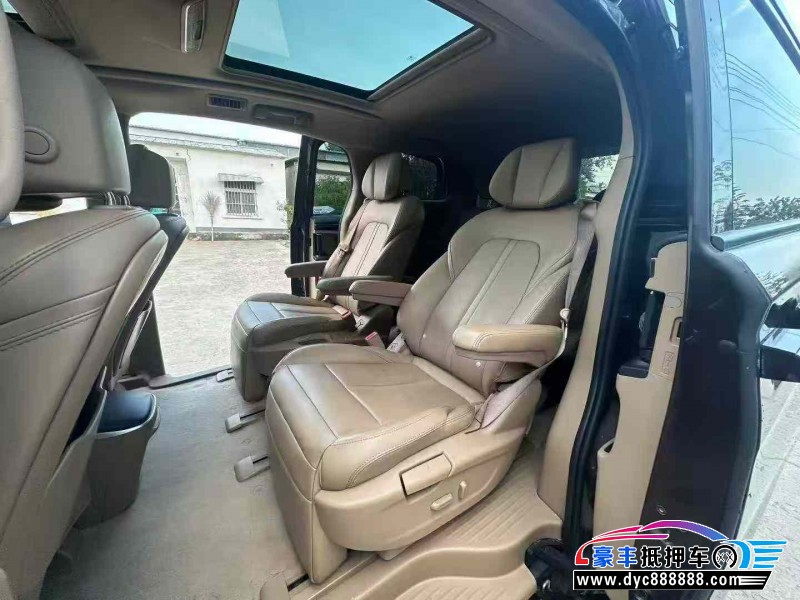 19年别克GL8轿车抵押车出售