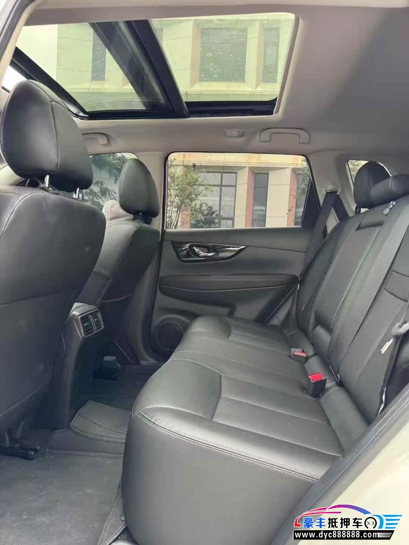 24年日产奇骏SUV抵押车出售