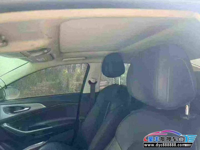 21年现代菲斯塔轿车抵押车出售