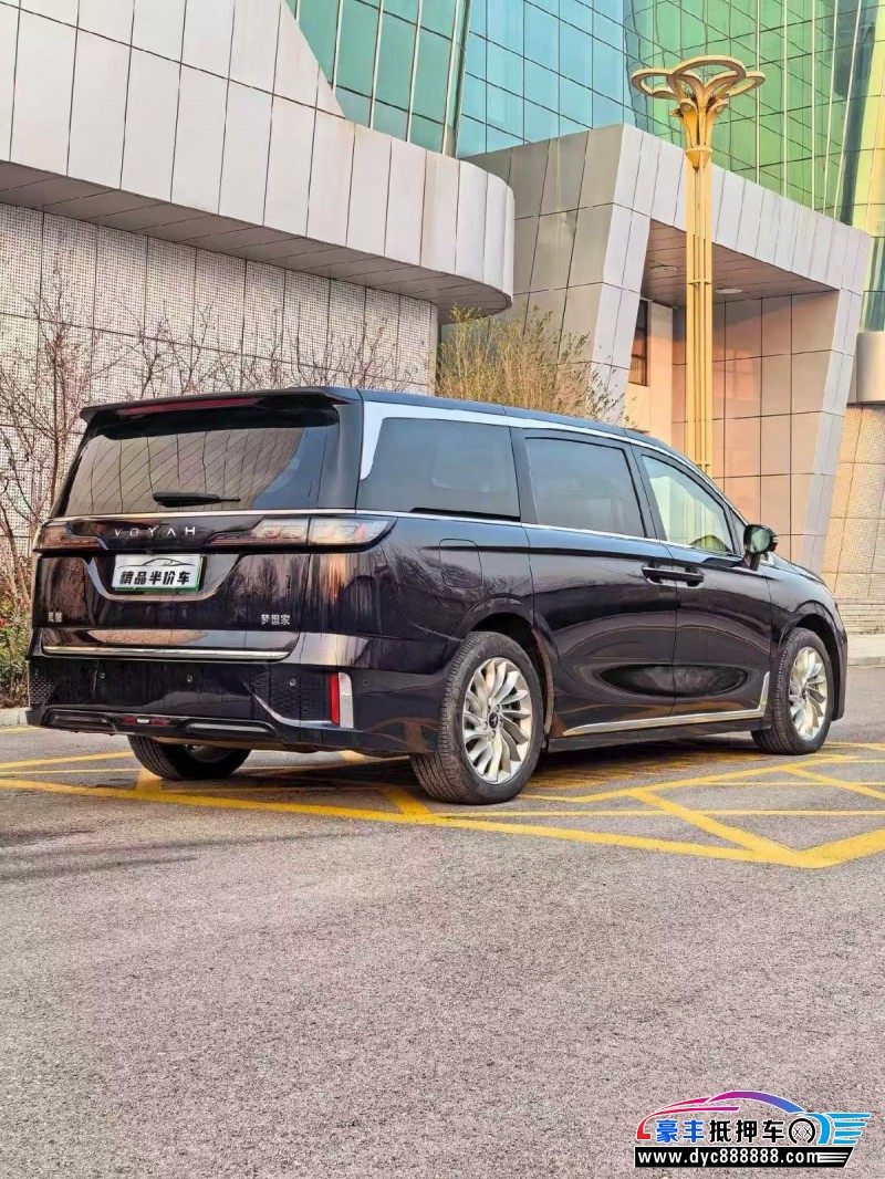 25年岚图梦想家轿车抵押车出售