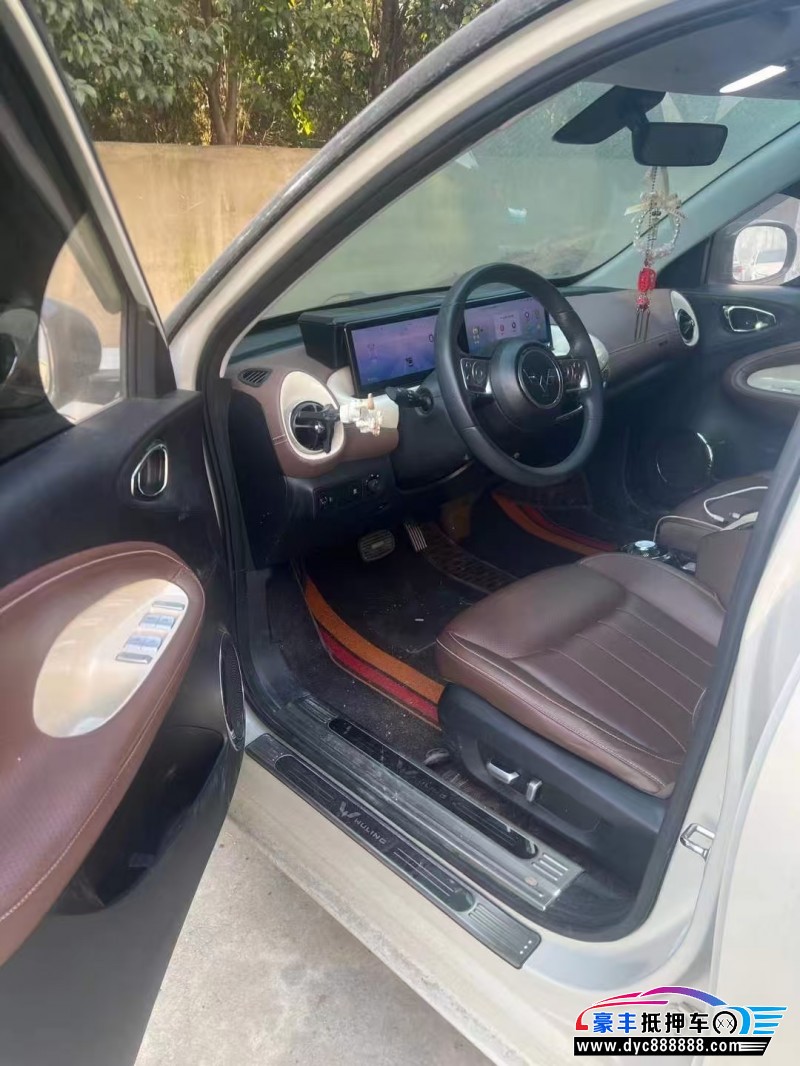 24年五菱缤果轿车抵押车出售