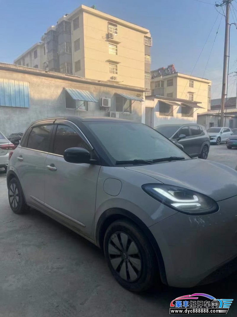 24年五菱缤果轿车抵押车出售