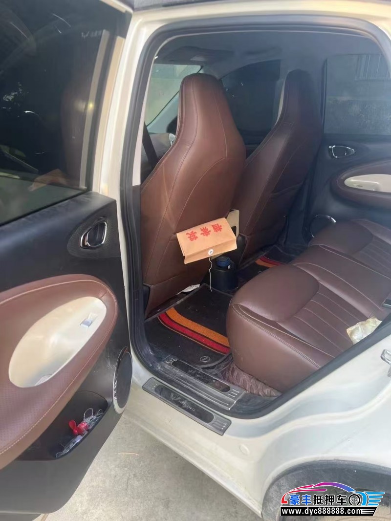 24年五菱缤果轿车抵押车出售