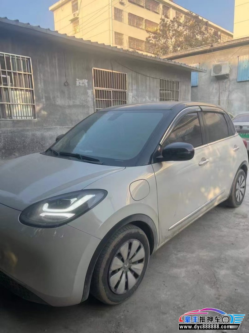 24年五菱缤果轿车抵押车出售