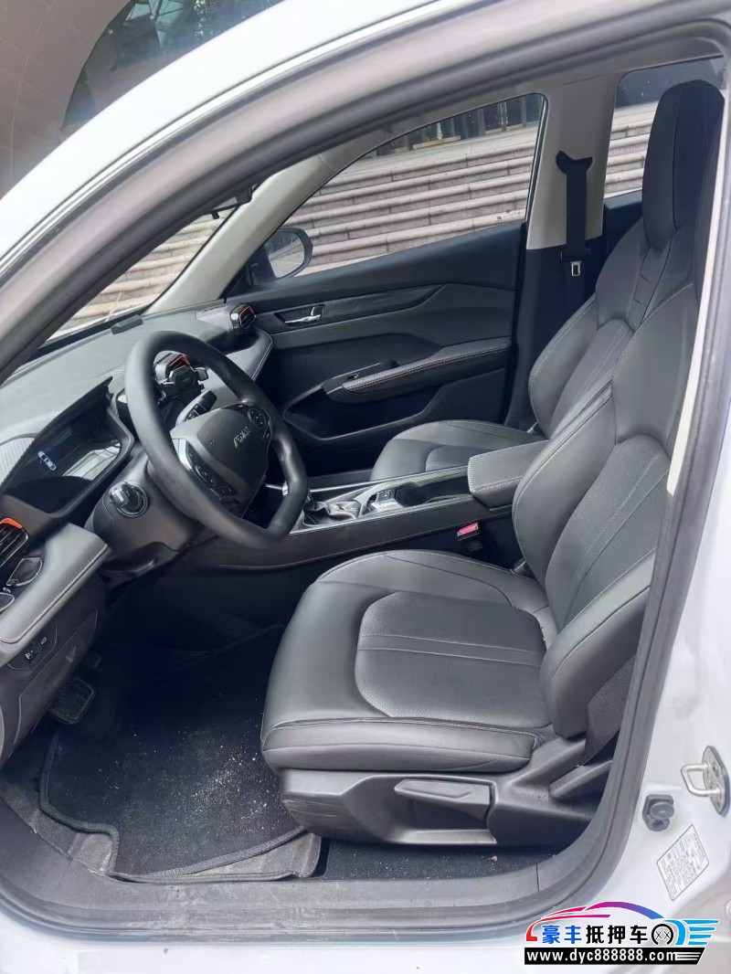 24年东风风神奕炫轿车抵押车出售