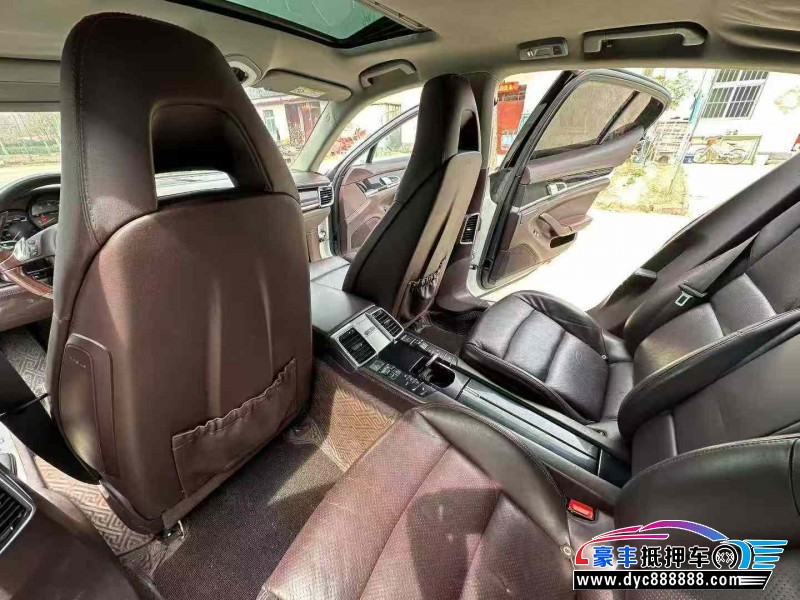 15年保时捷帕纳梅拉轿车抵押车出售