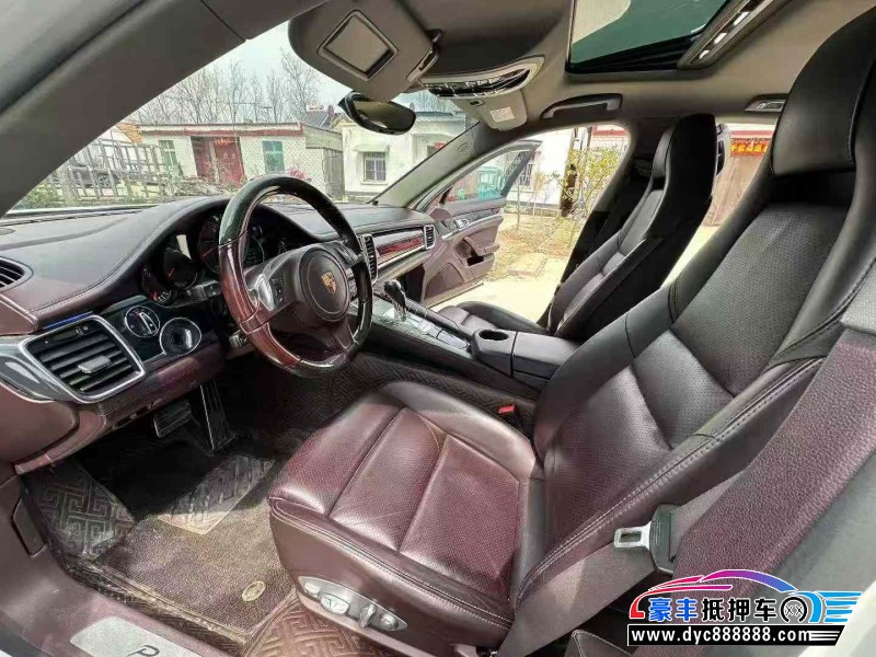 15年保时捷帕纳梅拉轿车抵押车出售