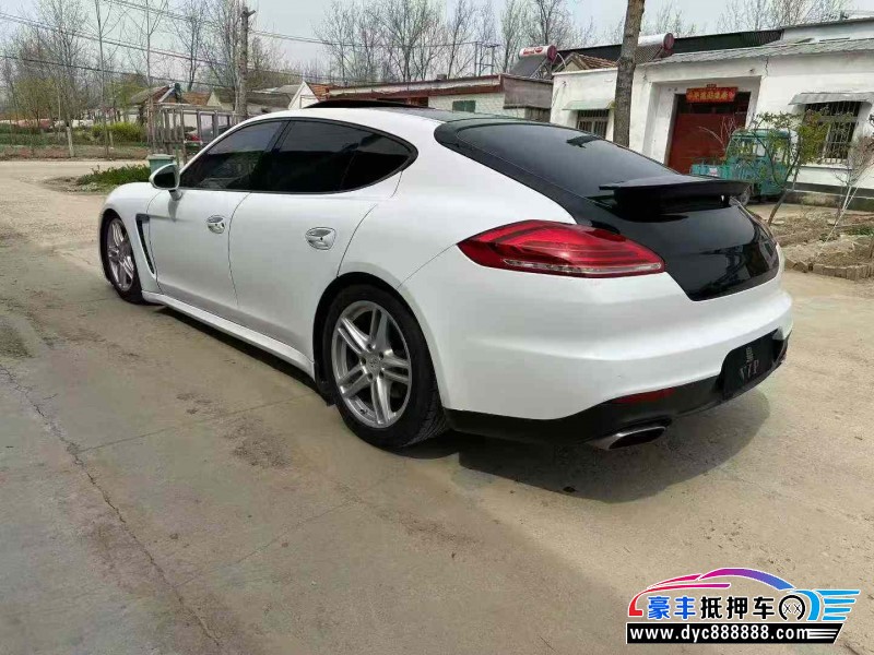 15年保时捷帕纳梅拉轿车抵押车出售