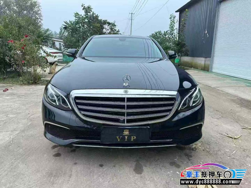 20年奔驰E轿车抵押车出售