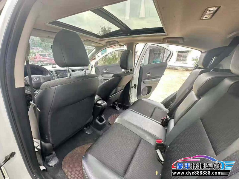 22年本田缤智轿车抵押车出售