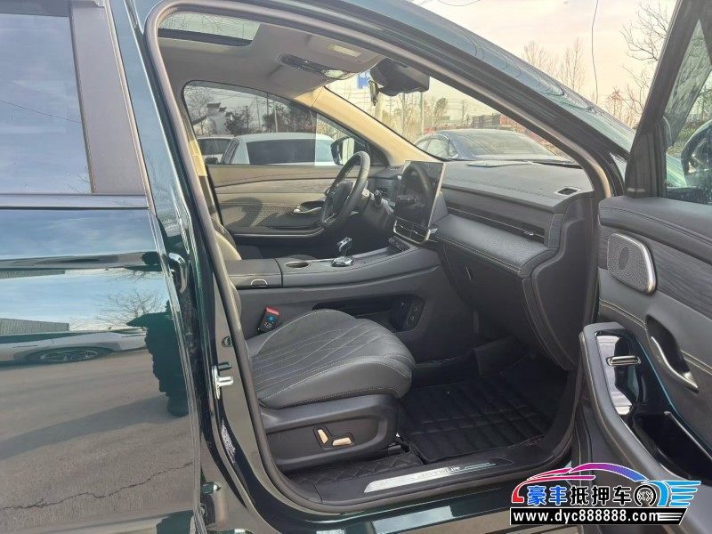 25年捷途山海L9轿车抵押车出售