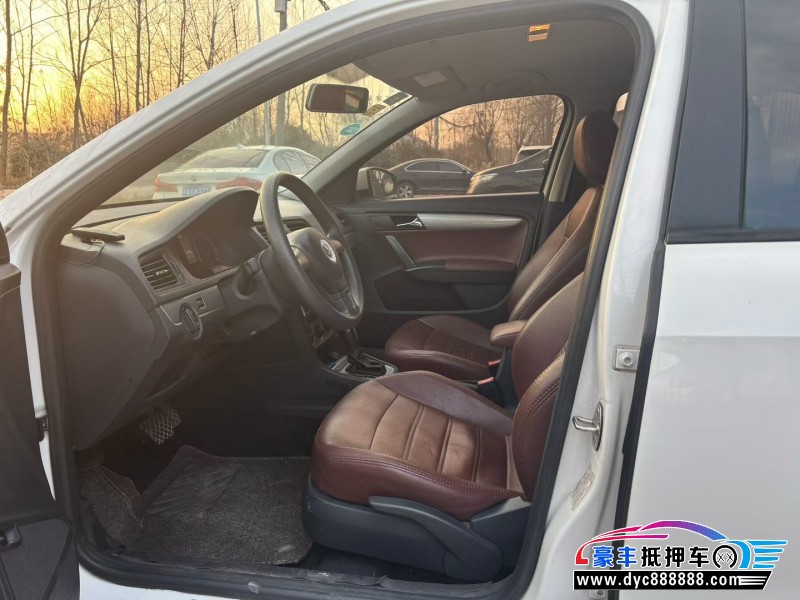 18年大众朗逸轿车抵押车出售