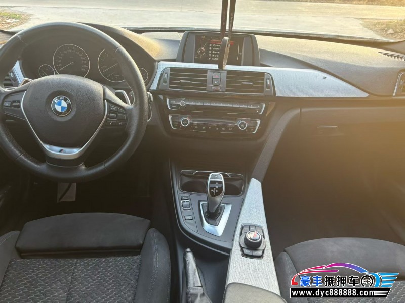 17年宝马3系轿车抵押车出售