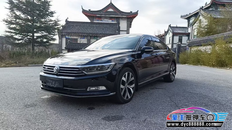 18年大众迈腾轿车抵押车出售