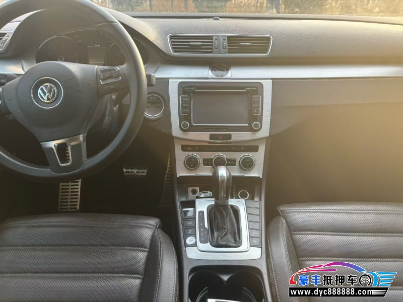 14年大众CC轿车抵押车出售