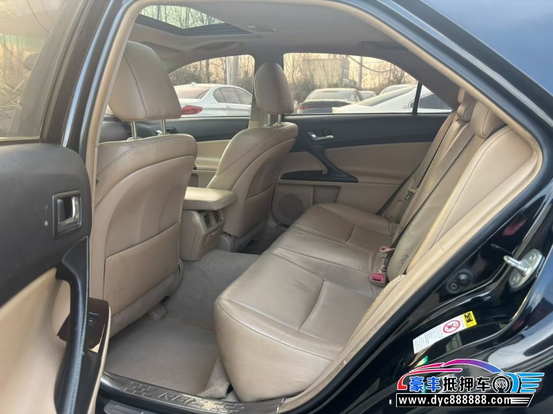 12年丰田锐志轿车抵押车出售