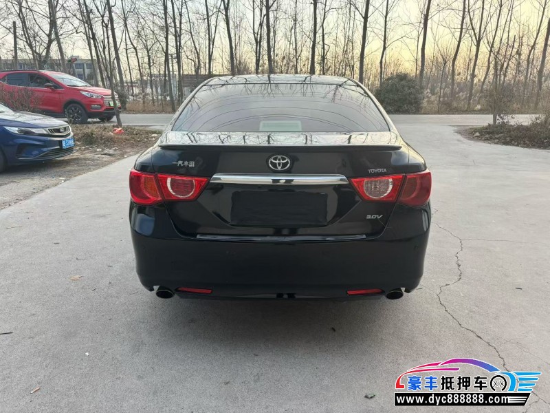 12年丰田锐志轿车抵押车出售