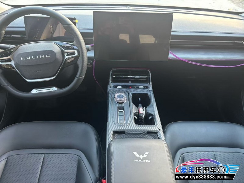 24年五菱星光轿车抵押车出售