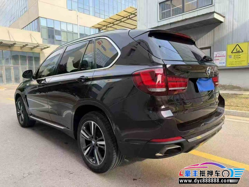 17年宝马X5轿车抵押车出售