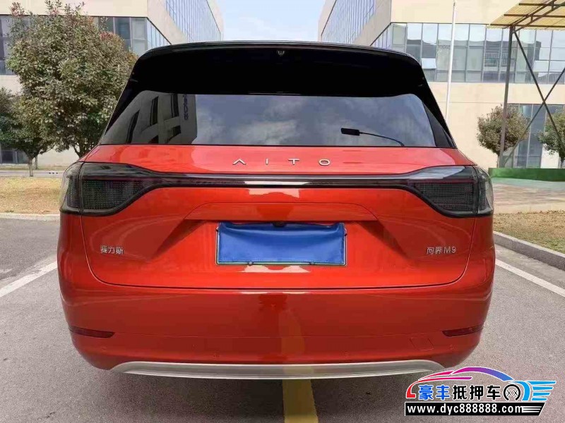 24年华为问界轿车抵押车出售