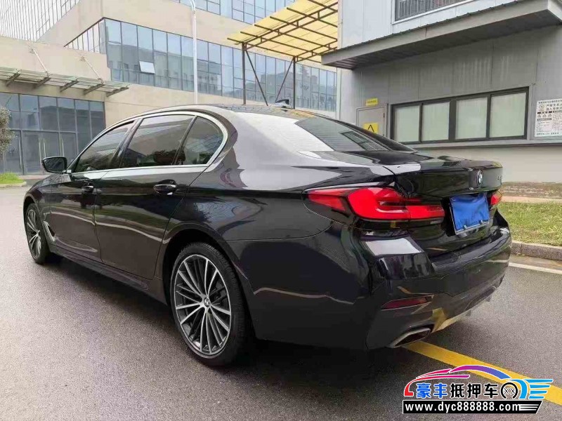 21年宝马5系轿车抵押车出售