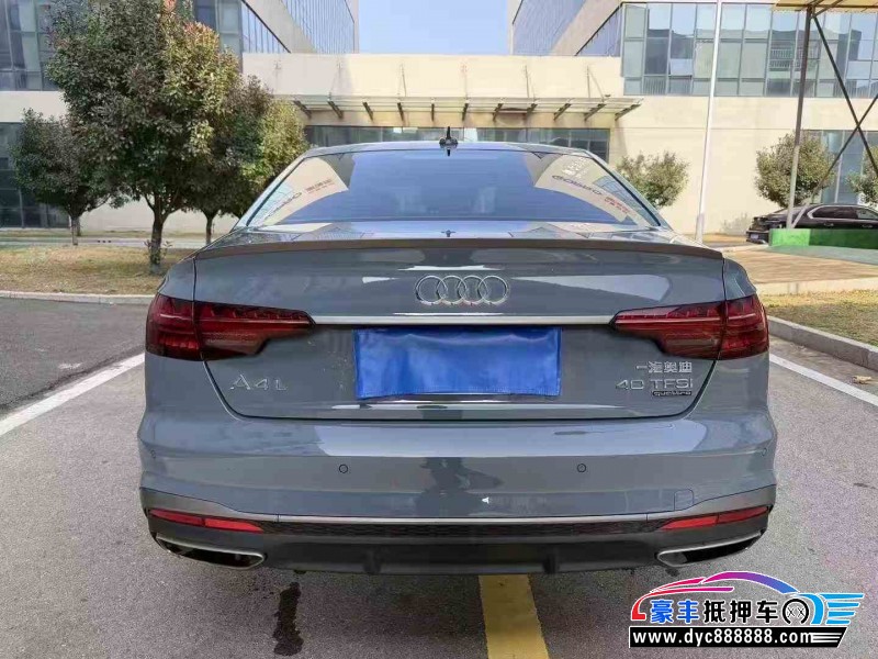 23年奥迪A4L轿车抵押车出售