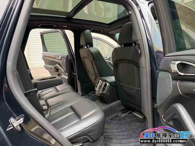 15年保时捷卡宴轿车抵押车出售