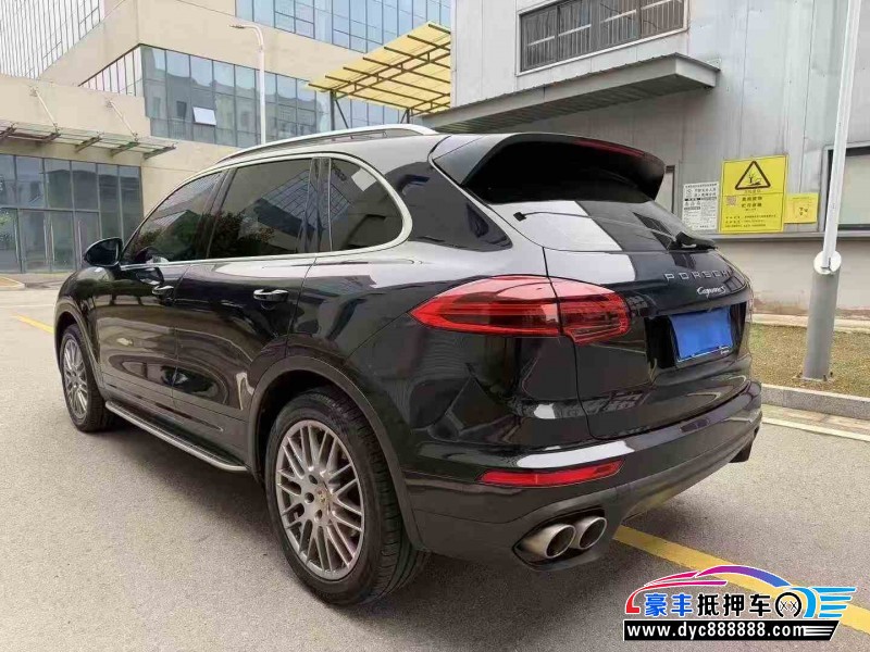 15年保时捷卡宴轿车抵押车出售