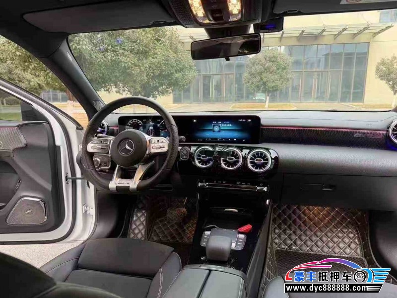 20年奔驰A轿车抵押车出售