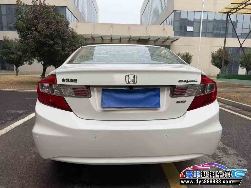 13年本田思域轿车抵押车出售